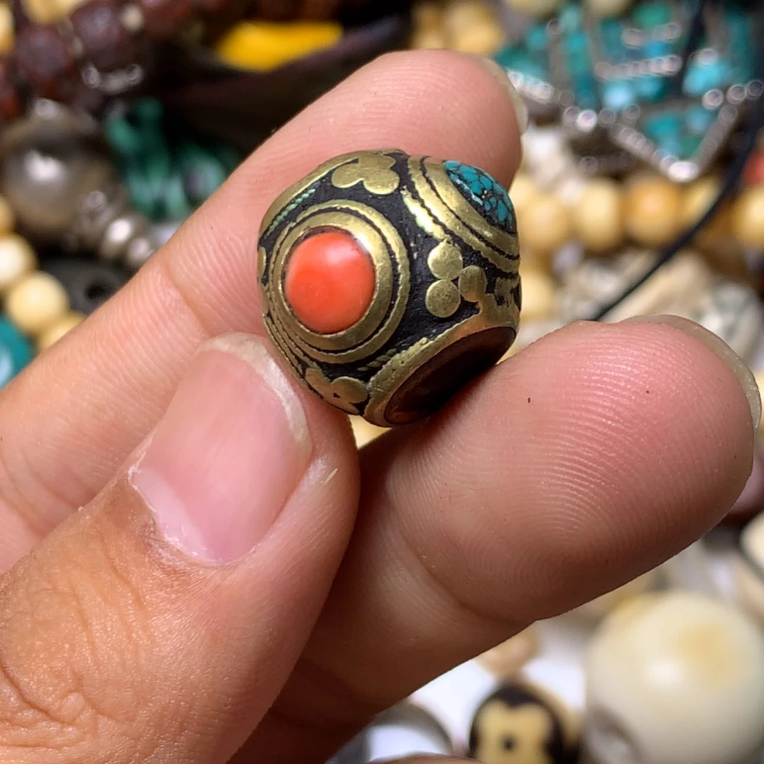 琉璃颈饰T***l藏传小元素