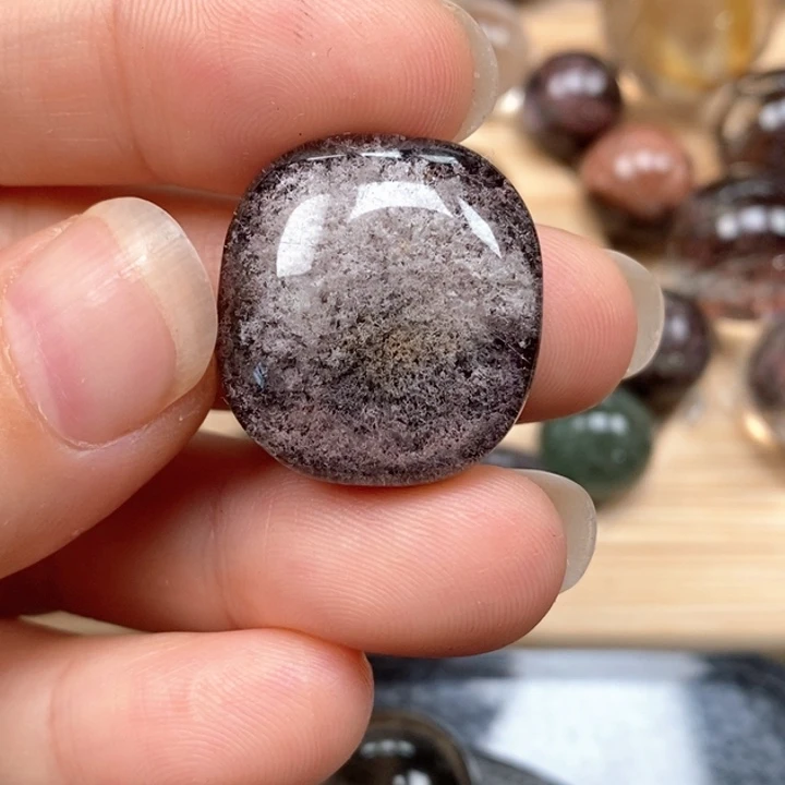 未镶嵌颈饰水晶水晶