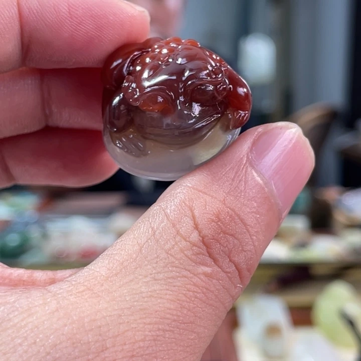 颈饰未镶嵌南红玛瑙