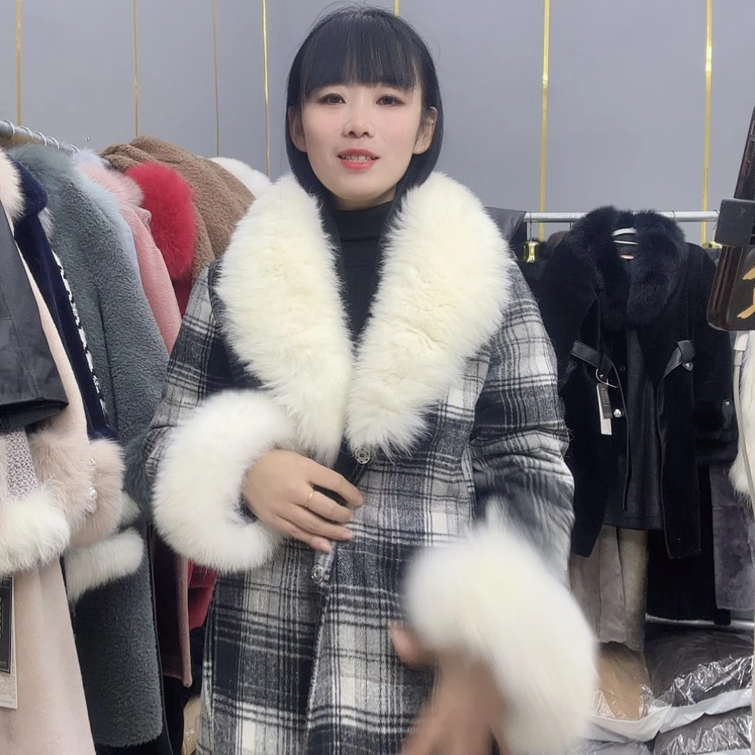 山羊毛米兜88888888888888