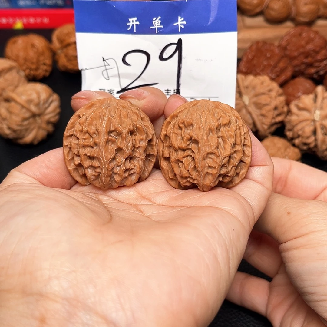 吊坠桃核苹果35尺。 无刀