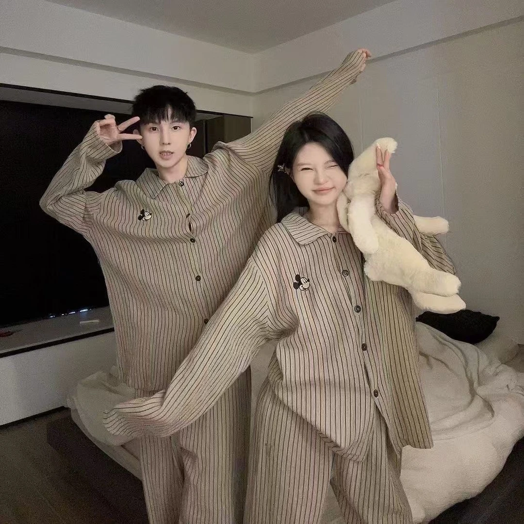 高级感条纹卡通米奇睡衣女生长袖两件套装情侣宽松大码男士家居服