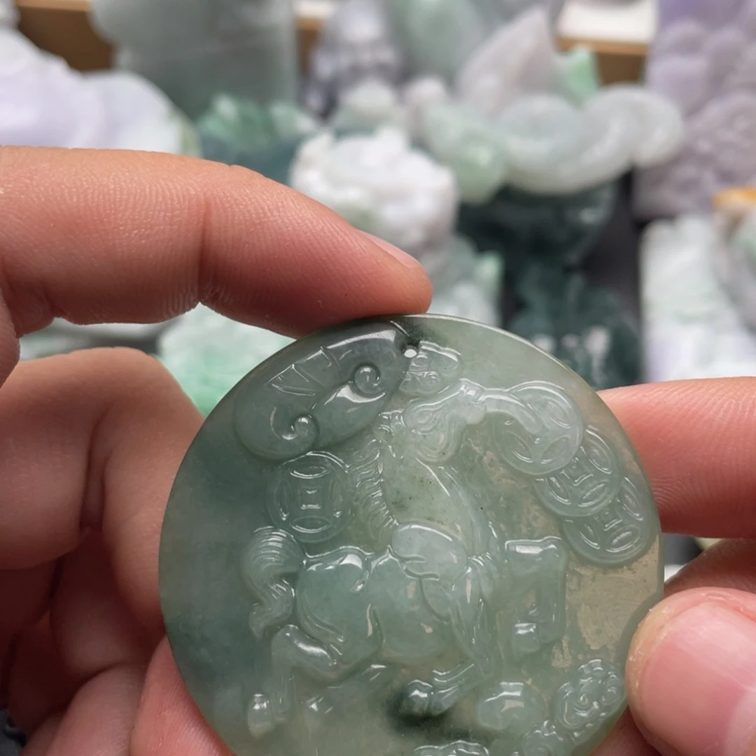 翡翠未镶嵌吊坠(不含链)