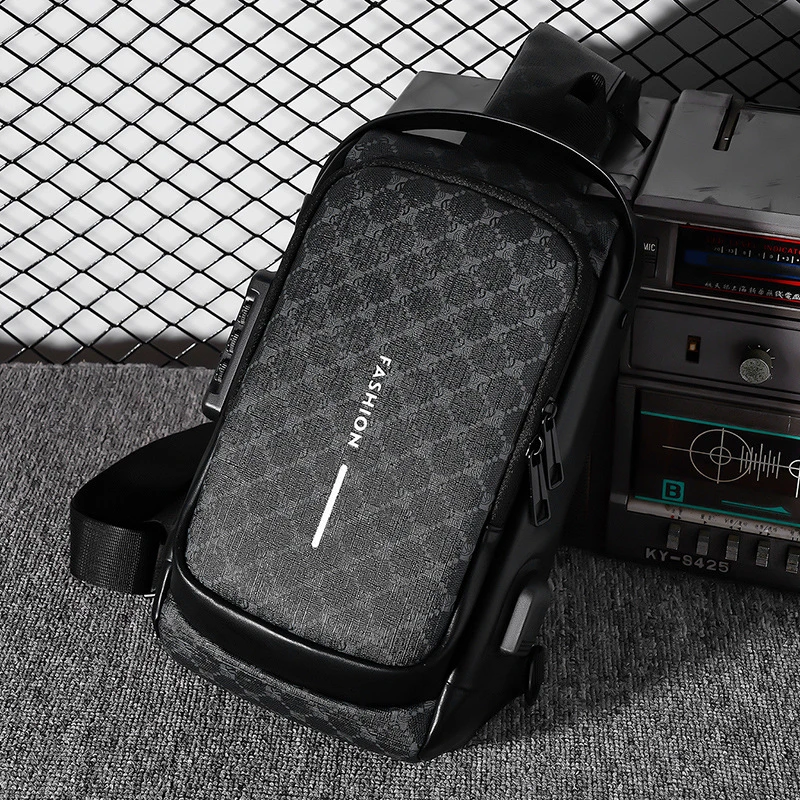 新款商务休闲机车包韩版男包休闲大容量时尚单肩包斜挎包潮男胸包