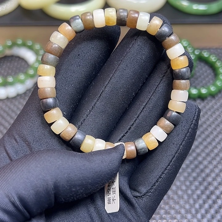 和田玉未镶嵌手链