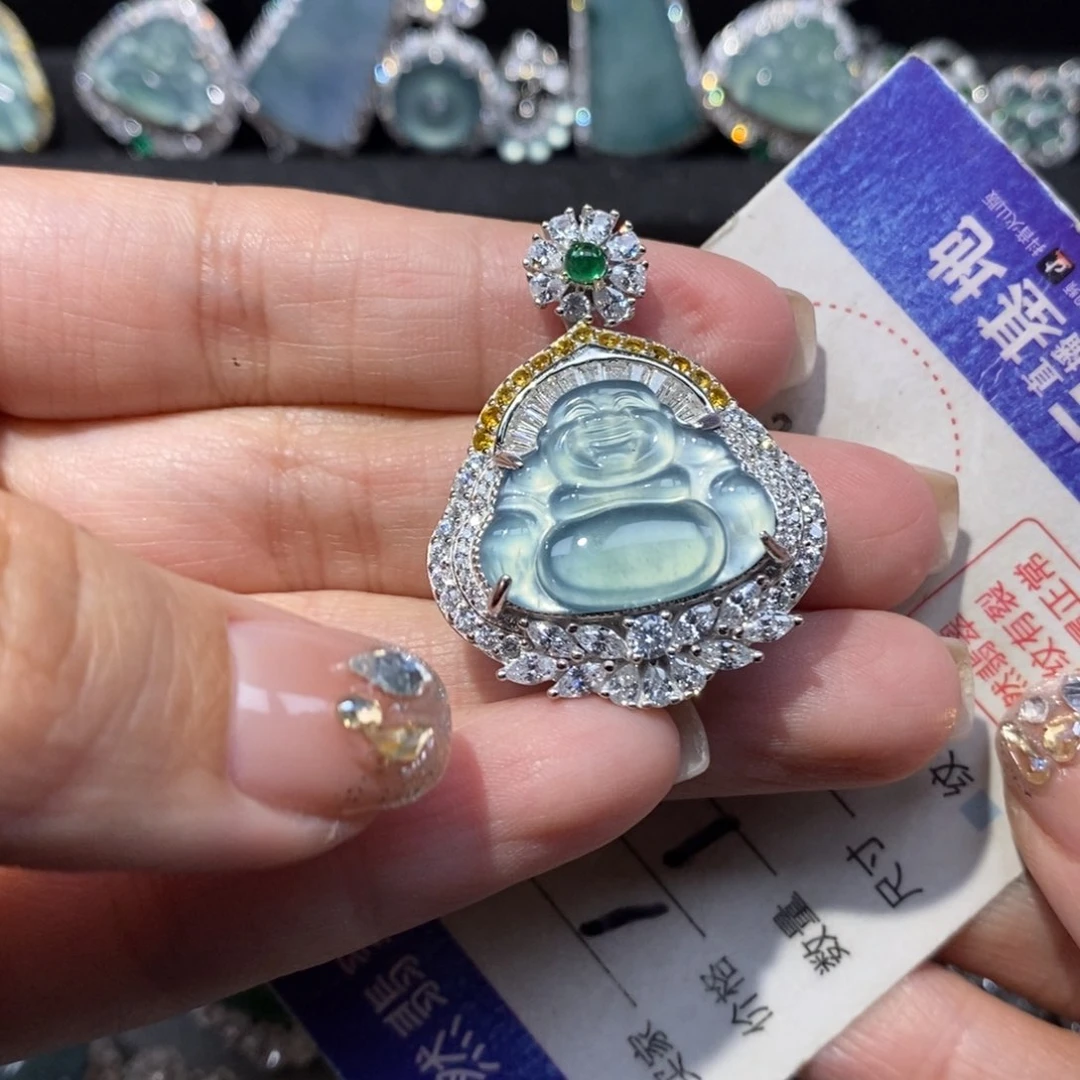 翡翠颈饰银S925镶嵌翡翠