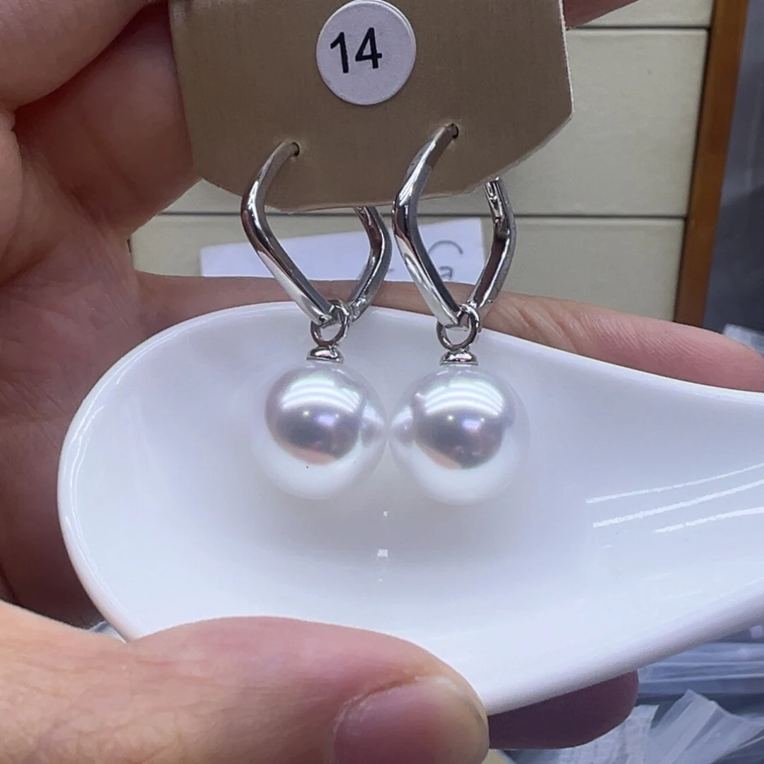 淡水珍珠耳饰未镶嵌