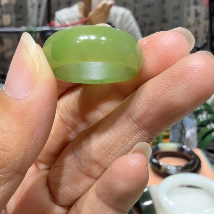 和田玉（碧玉）戒指未镶嵌