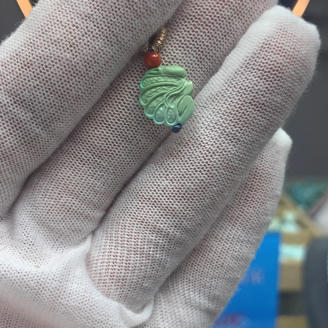 绿松石挂件未镶嵌