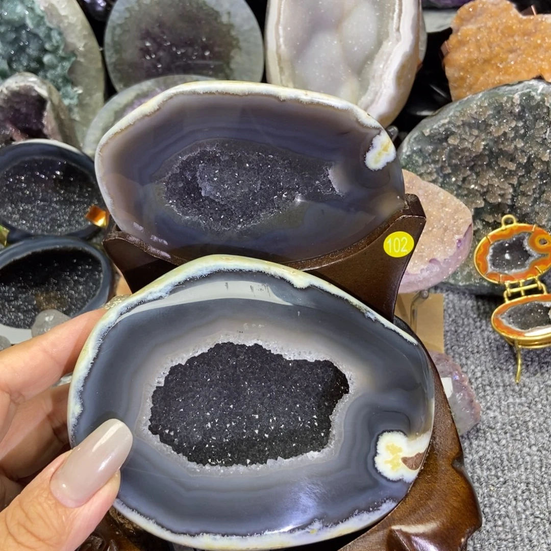 紫晶摆件未镶嵌水晶