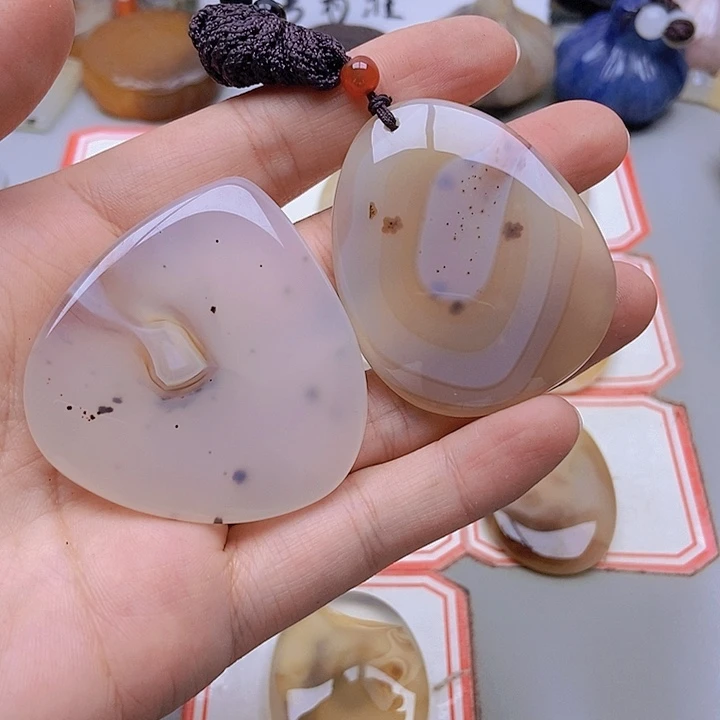【闪购商品】未镶嵌玛瑙/玉髓珠宝半成品?***姐