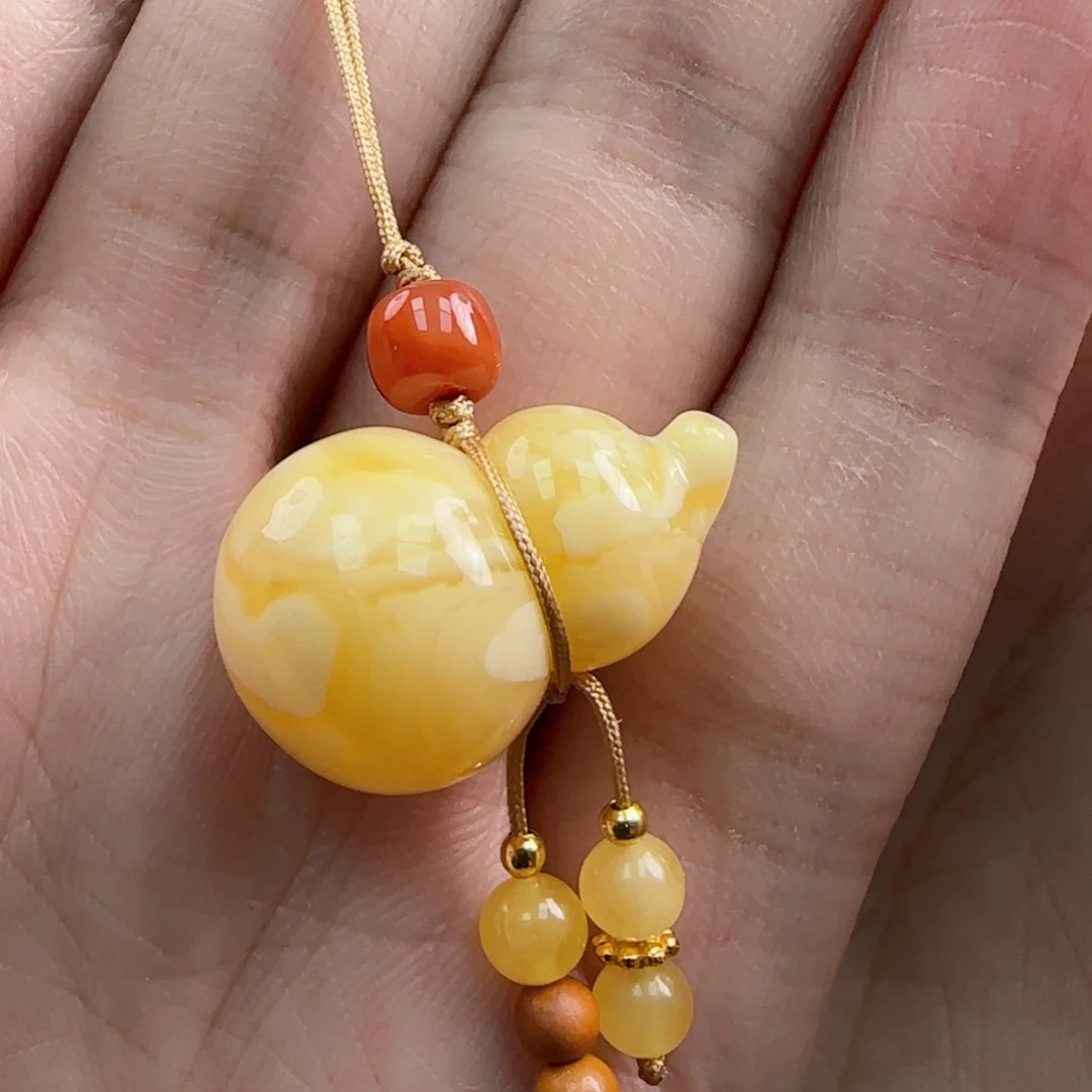 未镶嵌蜜蜡珠宝奇石