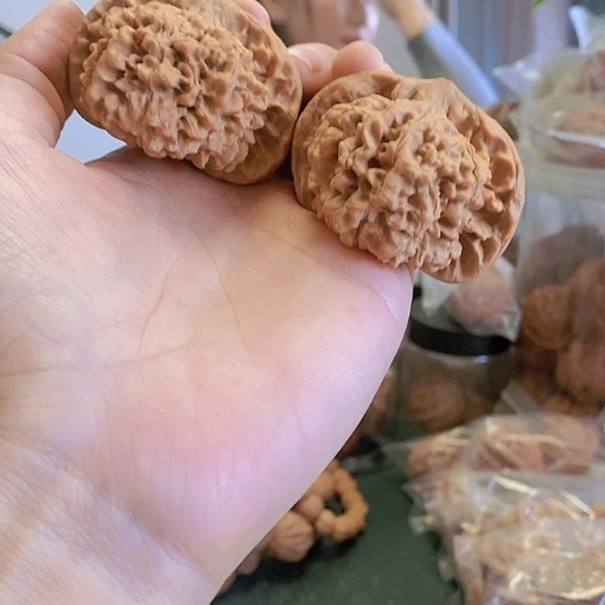 【闪购商品】把件文玩核桃52官帽红皮