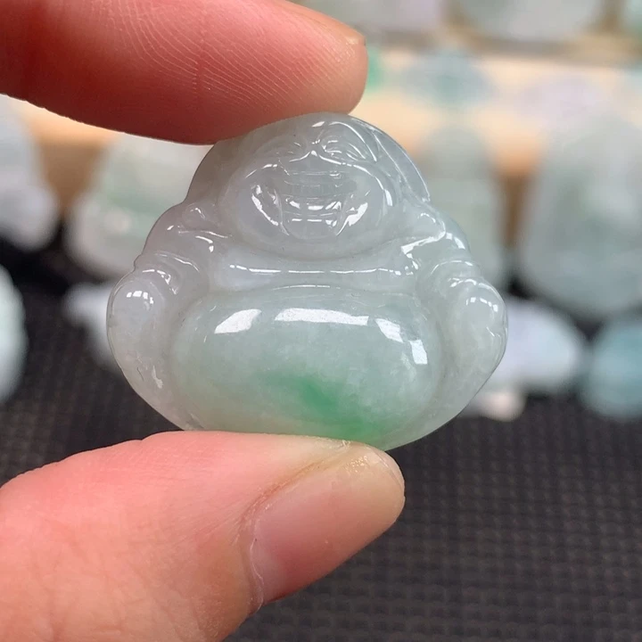 颈饰未镶嵌翡翠佛公