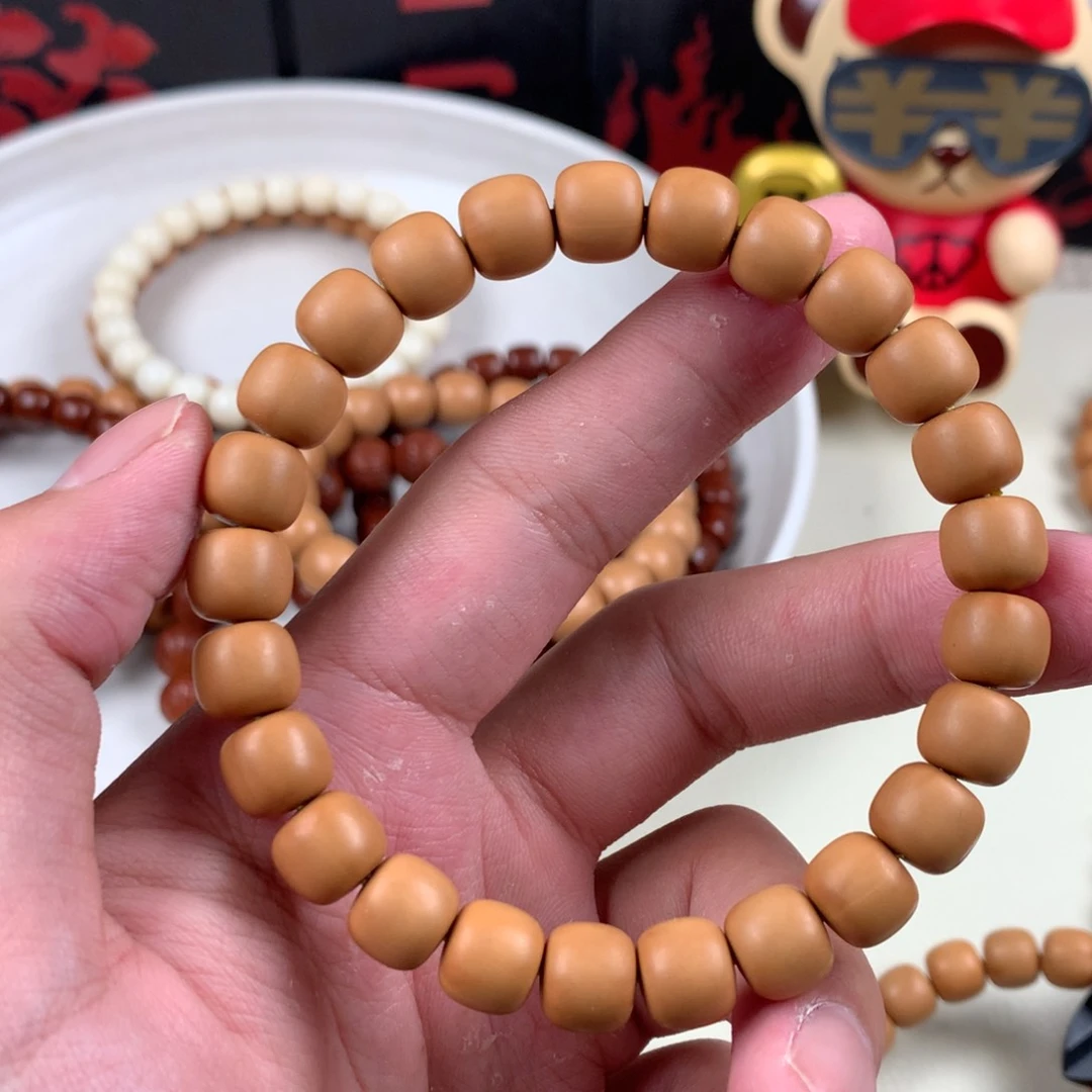 帅***狗猴头核桃手串泛油老型9.7