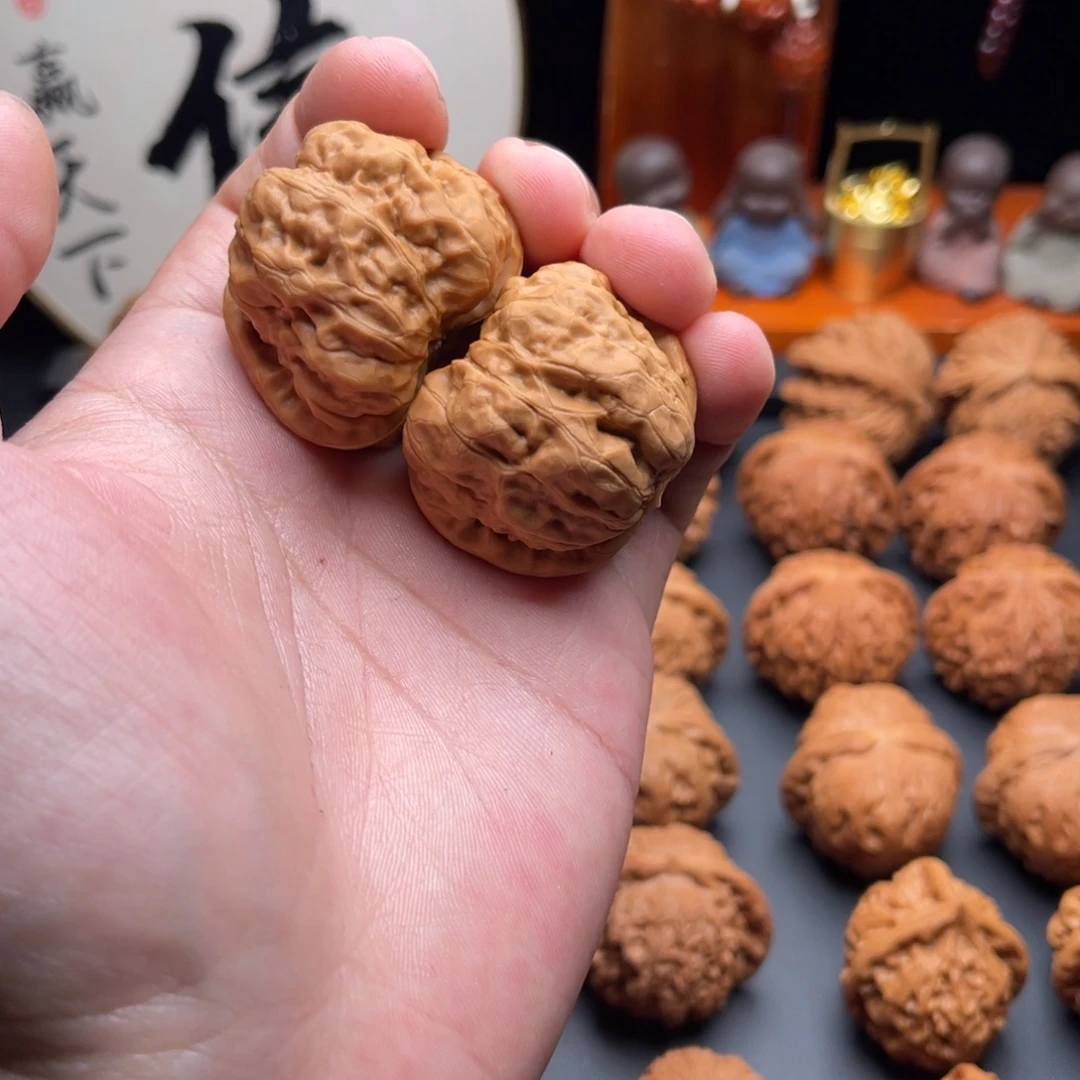 把件文玩核桃40肌肉娃