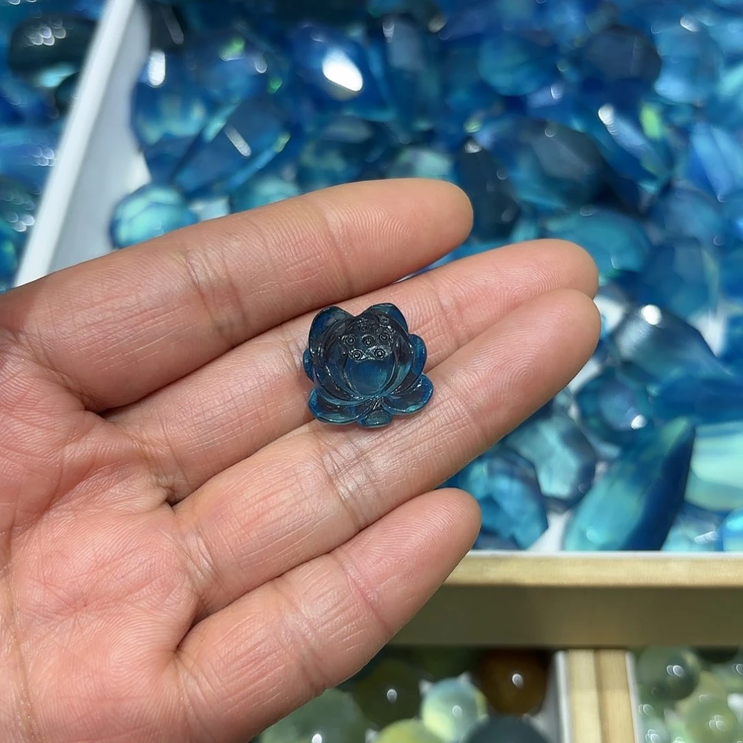 水晶颈饰未镶嵌珍****?针妮