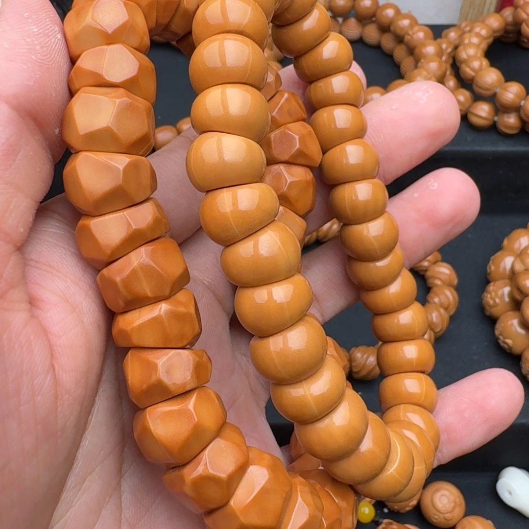 猴头核桃手串大肠手串两条