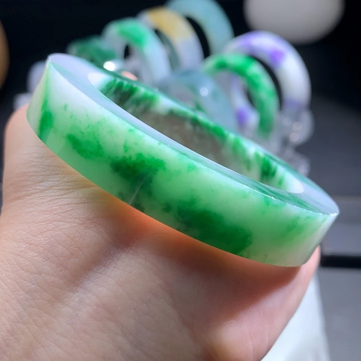 定制翡翠翡翠手镯未镶嵌