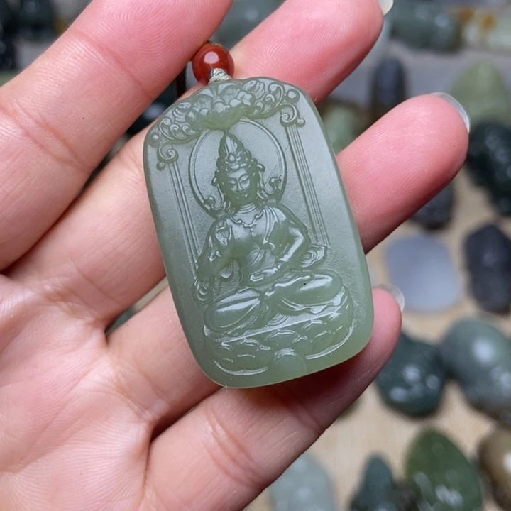 和田玉未镶嵌颈饰