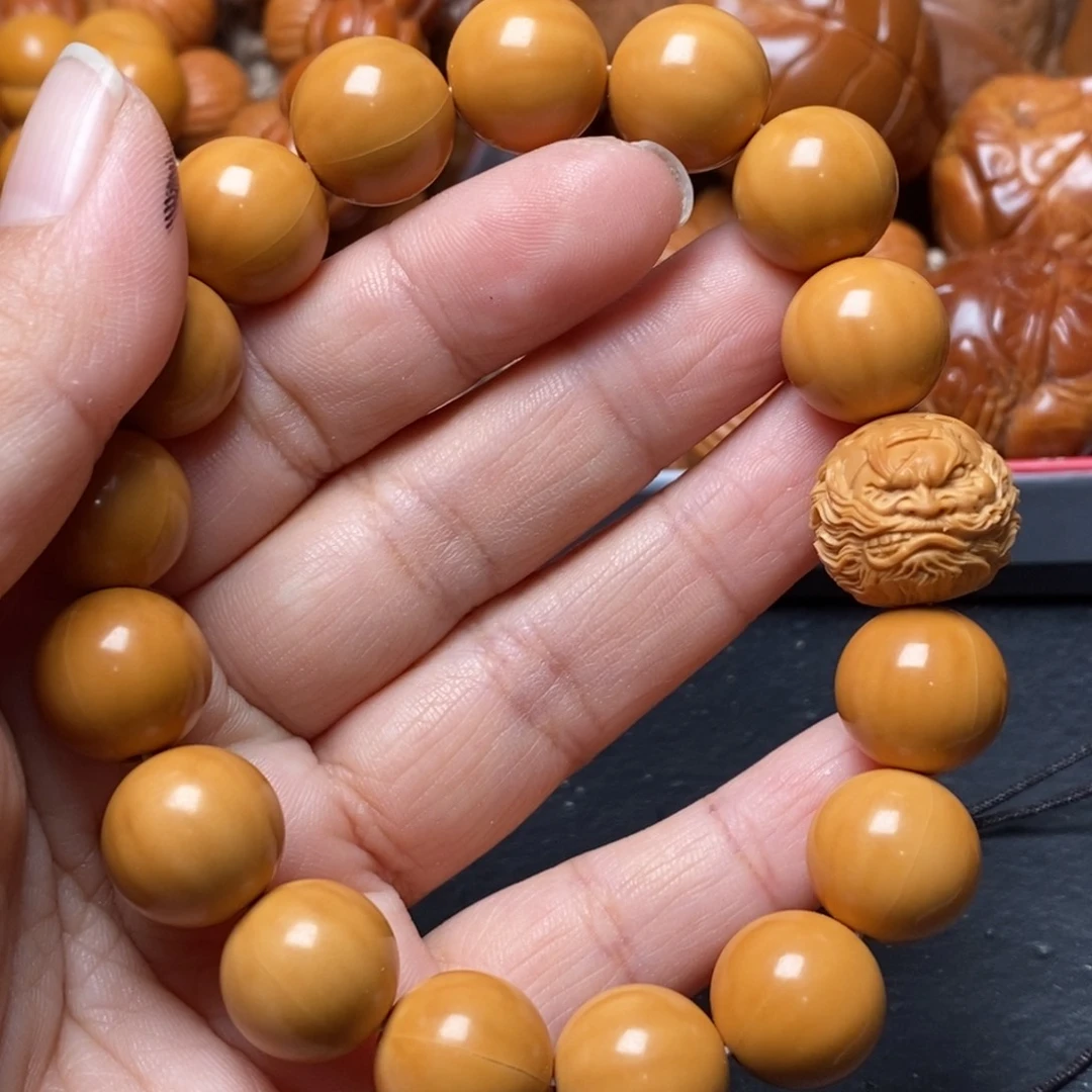 吊坠猴头核桃猴头