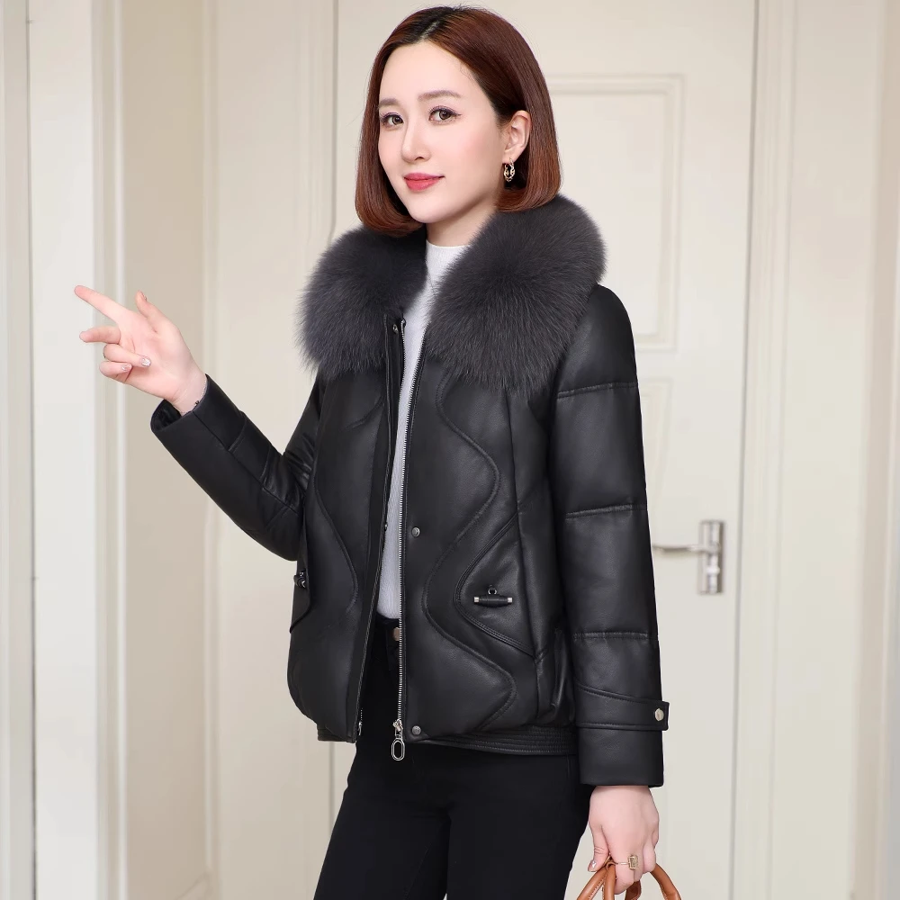 小个子真皮鸭绒服女2025年冬新款时尚短款海宁皮衣皮草绵羊皮外套