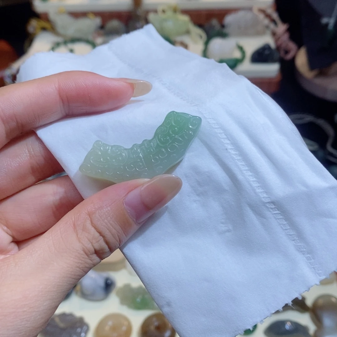 洋***泡颈饰未镶嵌和田玉