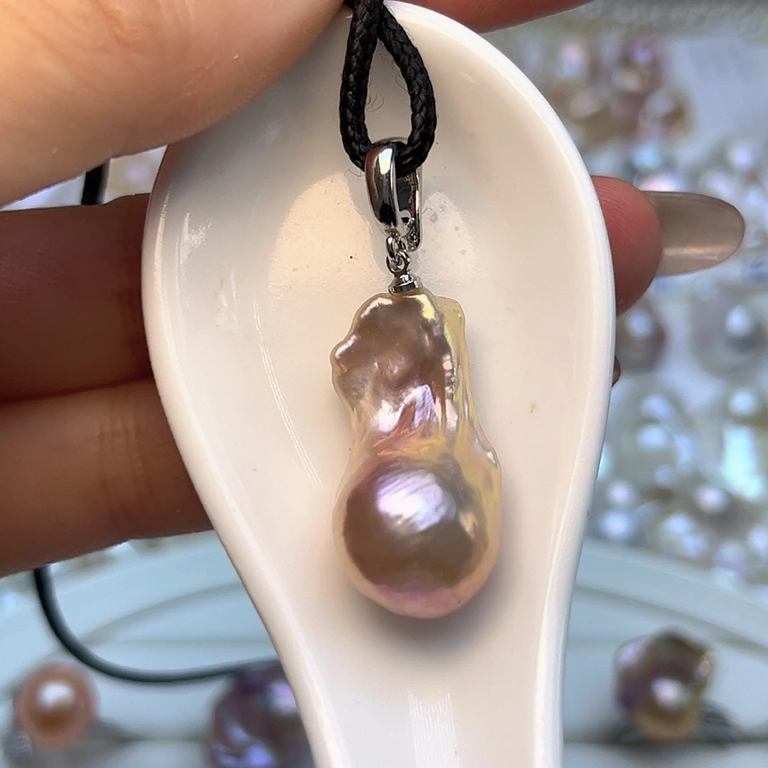 未镶嵌淡水珍珠颈饰