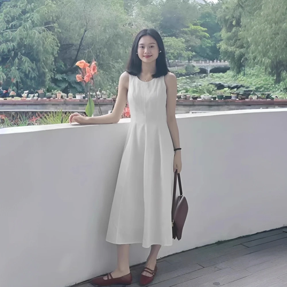 高级感法式白色无袖背心连衣裙女2025夏季新款收腰时尚气质背心裙