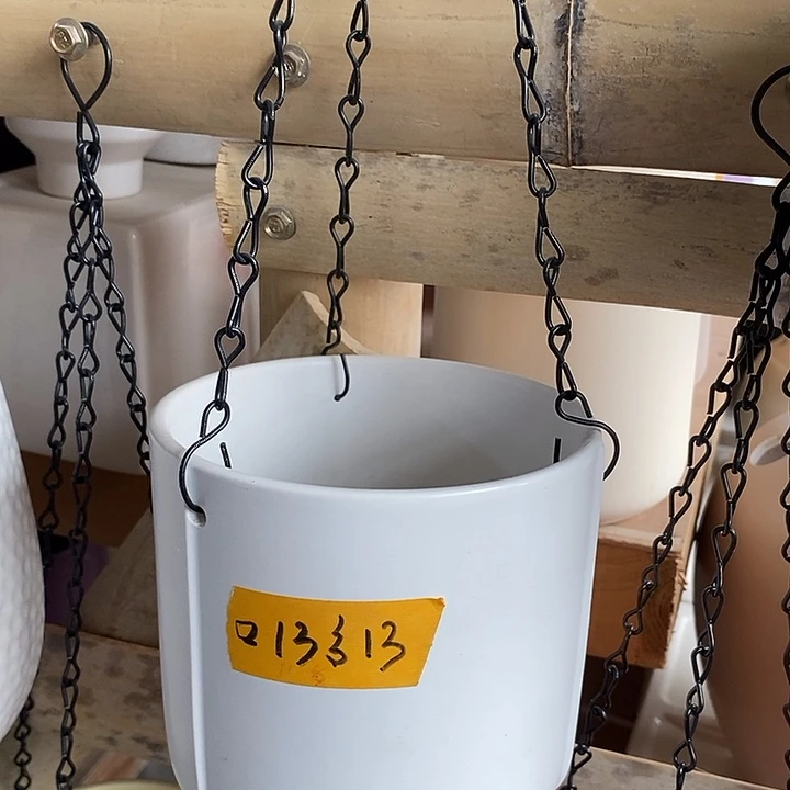 摆件陶盆有孔 瑕疵介意勿拍