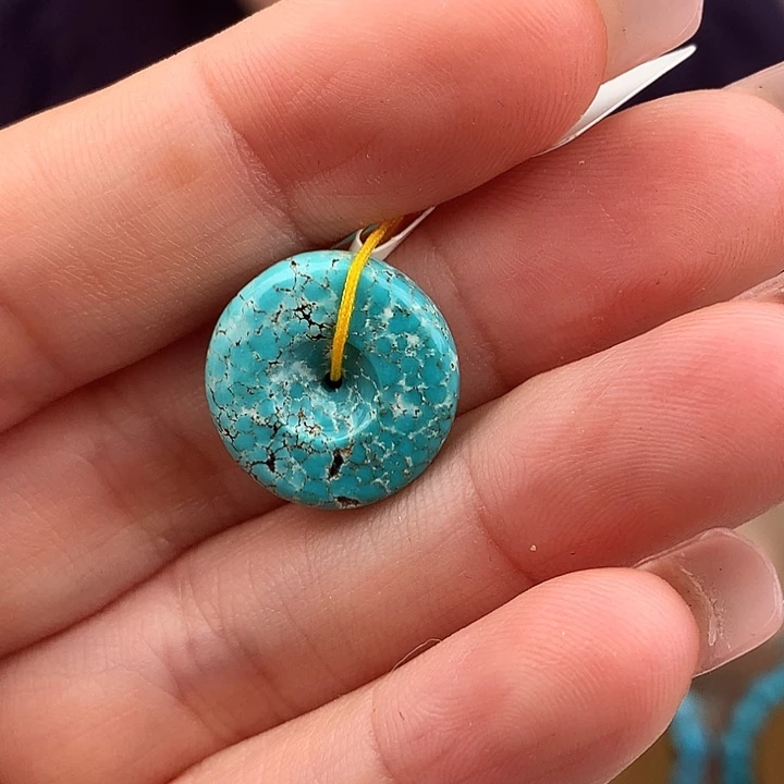 绿松石未镶嵌原矿