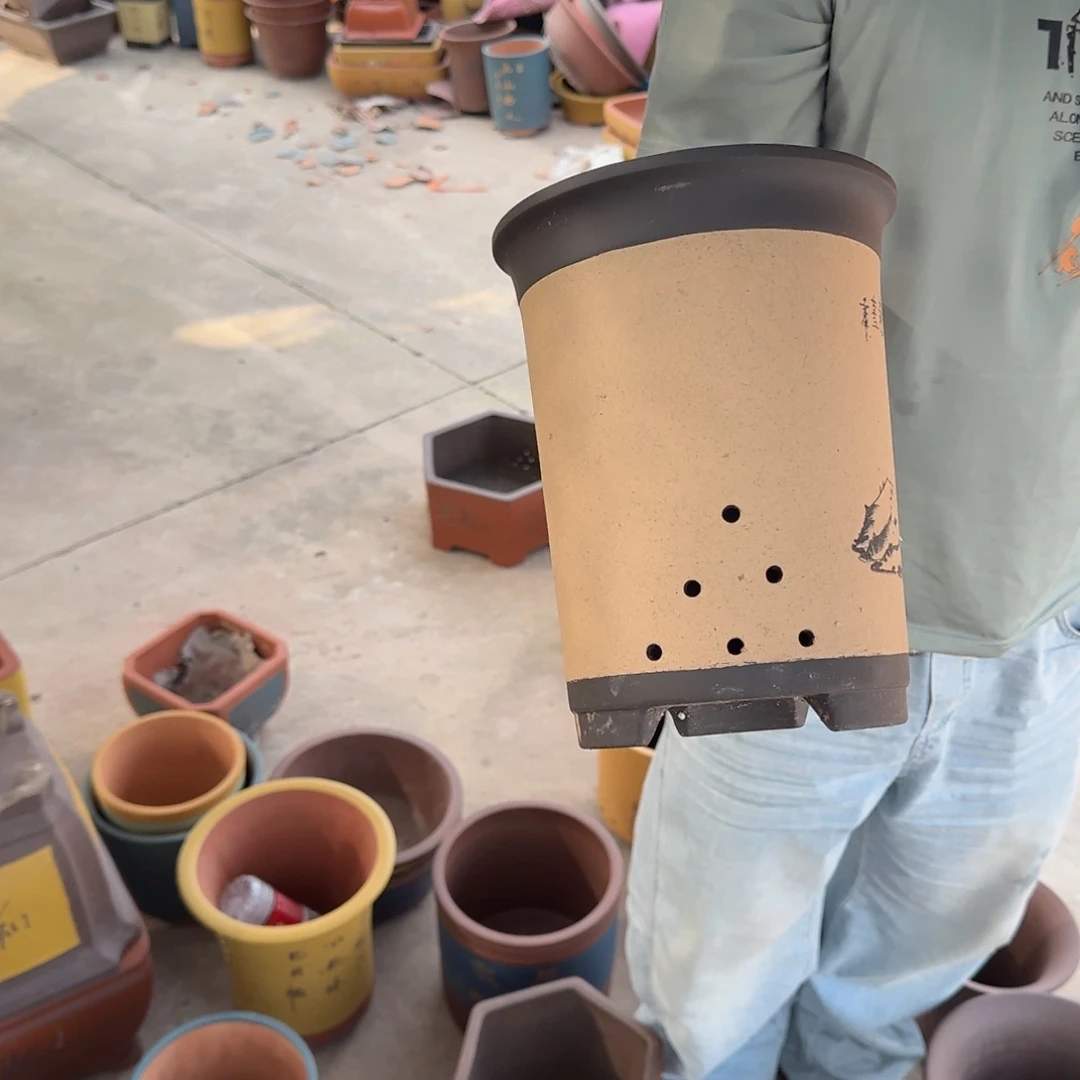 紫砂花盆瑕疵和瑕疵