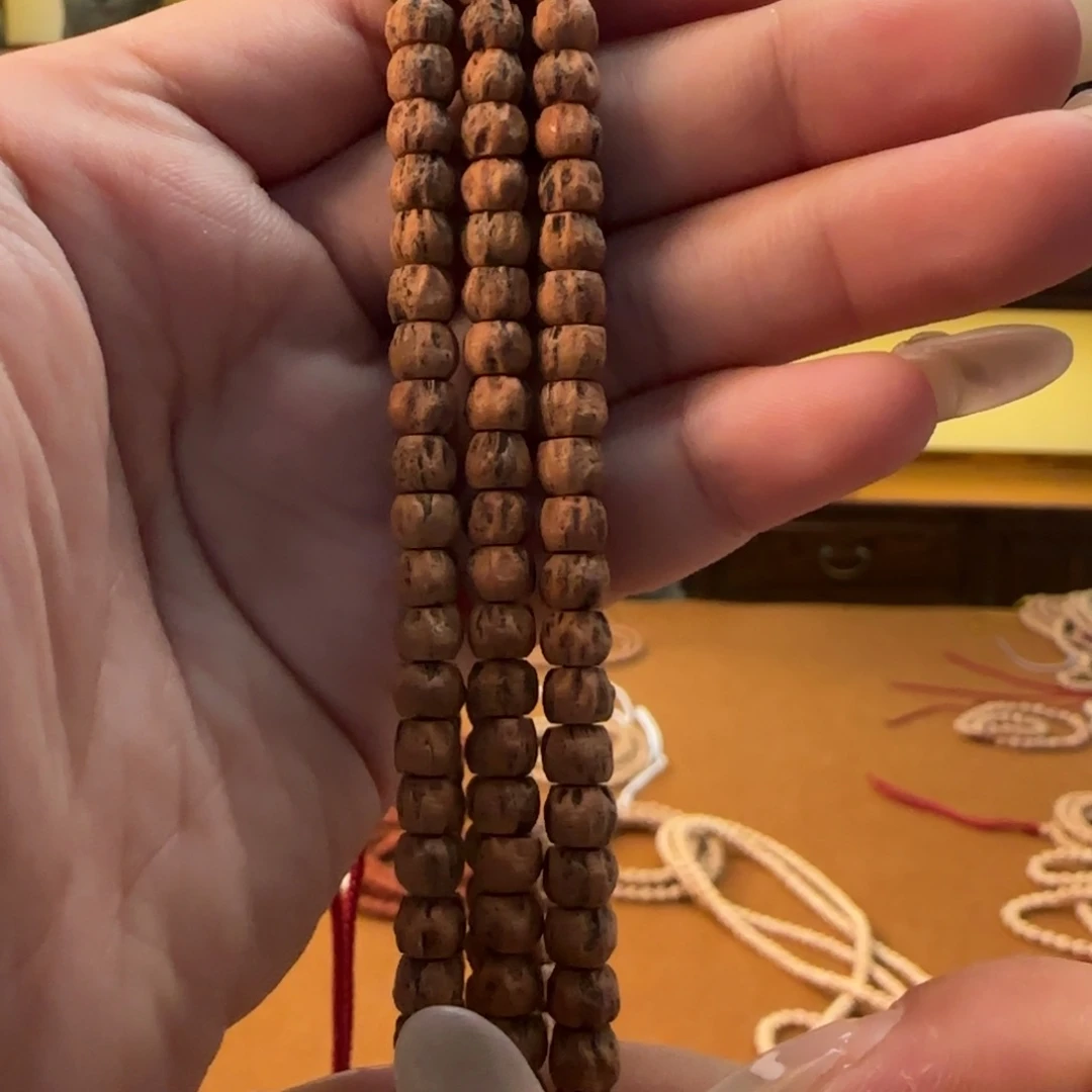 柏香籽/百香籽手串红牙方块5➕