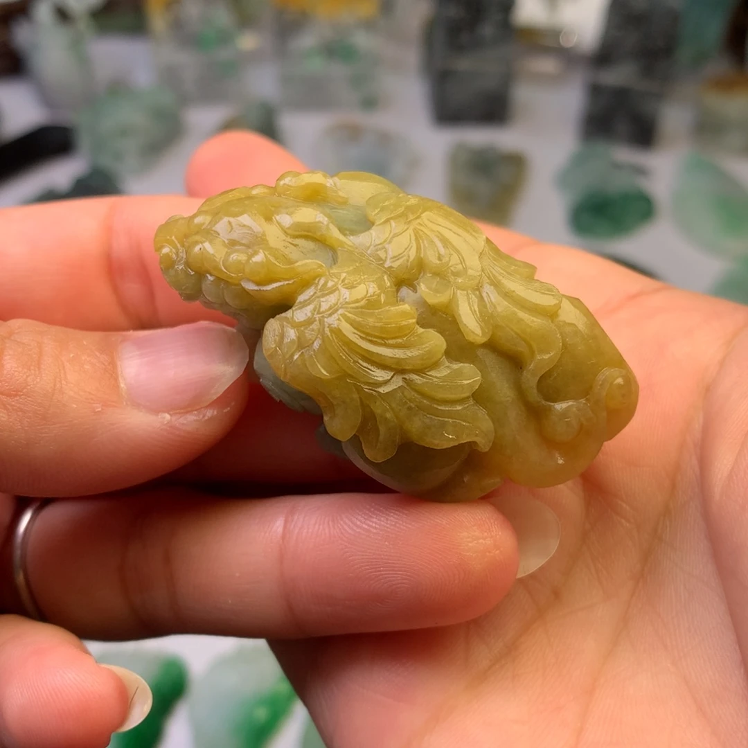 定制翡翠未镶嵌翡翠