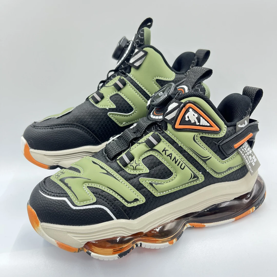 童鞋皮面防水气垫底军绿色6198