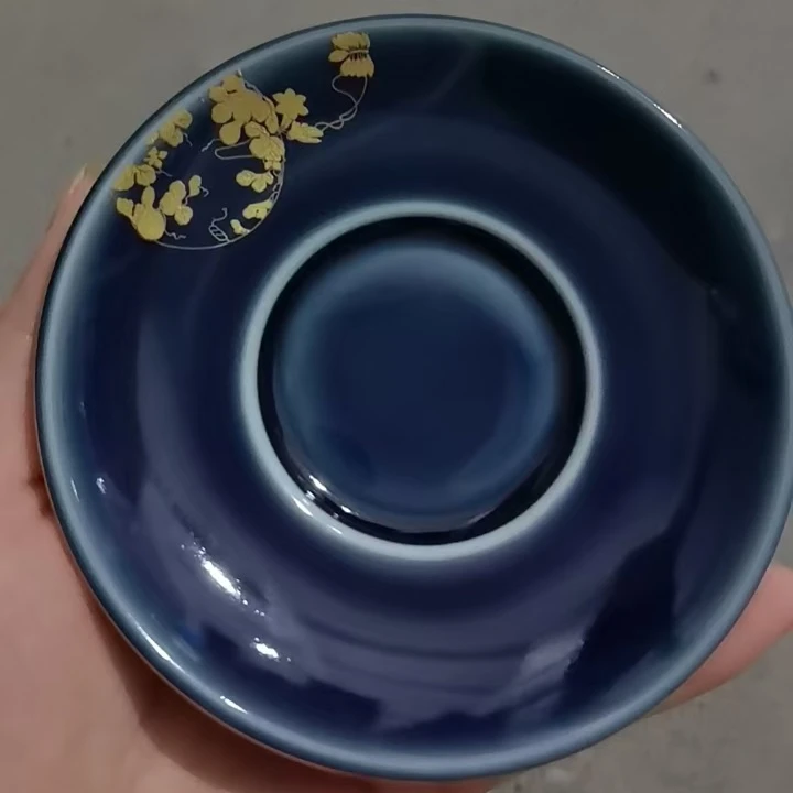 瓷0827-4寸扶摇水杯底碟-元蓝+金边