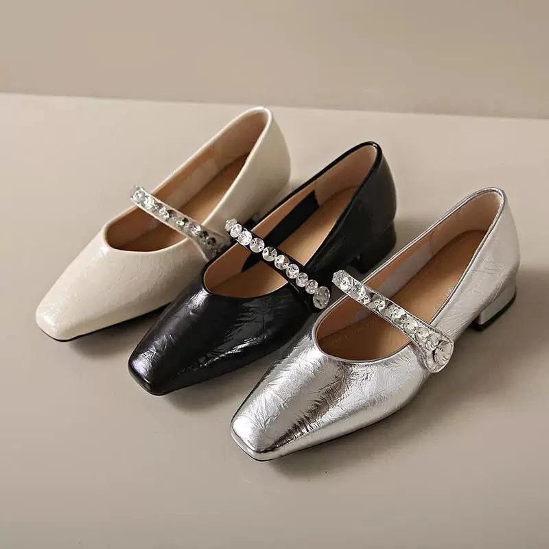 2025法式水钻浅口单鞋女复古玛丽珍小皮鞋百搭粗跟晚晚风温柔女鞋