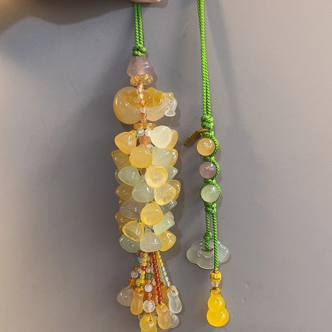 白***爺玛瑙/玉髓未镶嵌车挂汽车挂件