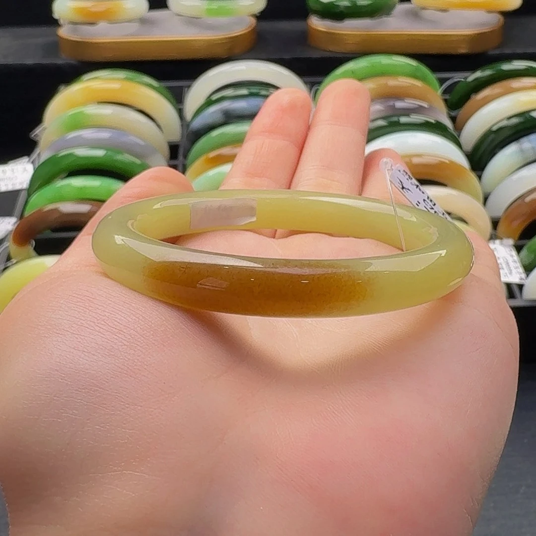 未镶嵌手镯和田玉糖白52.7