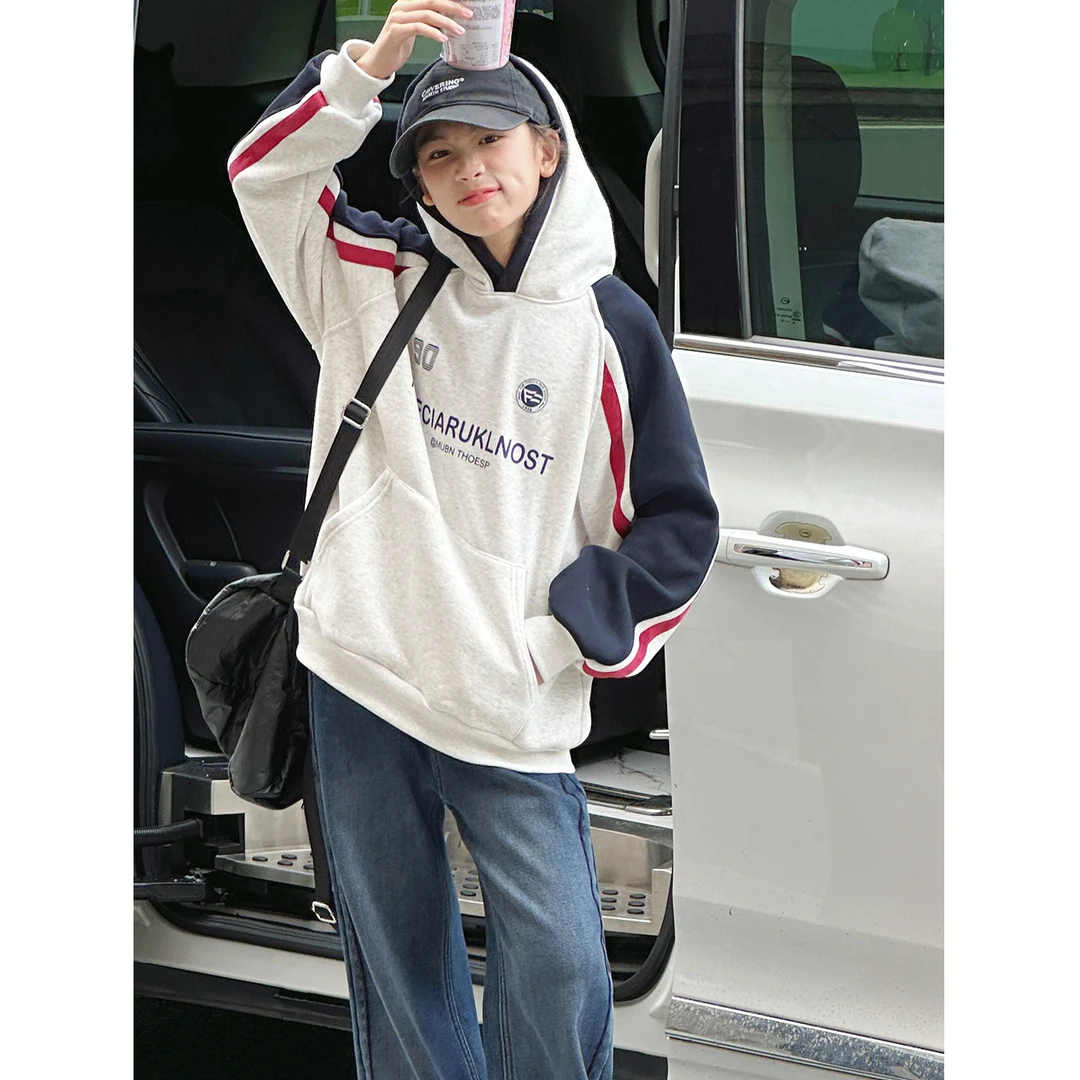 K29997孙小美撞色女童秋冬装卫衣加绒加厚2025新款儿童连帽上衣潮