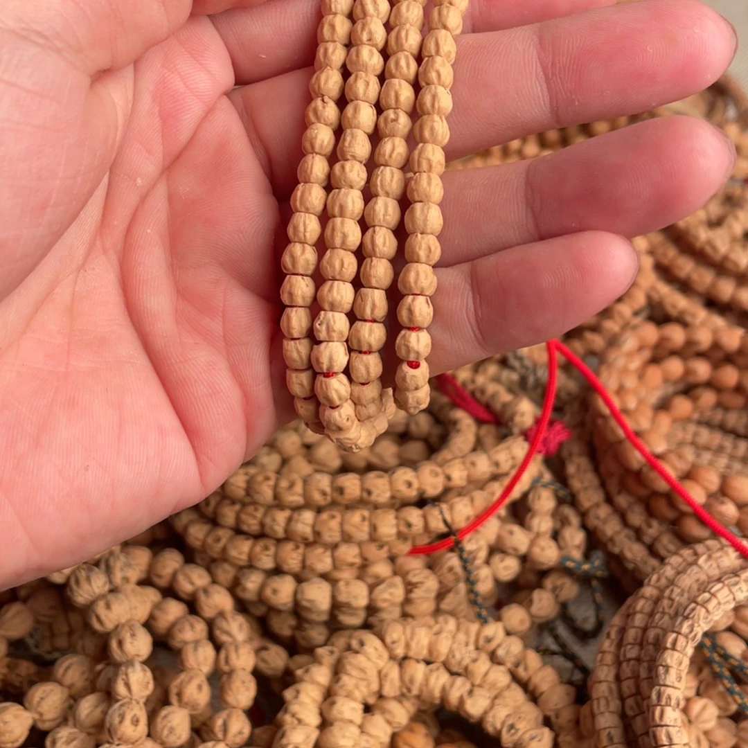ᵐ***ᶦ热振柏香籽粉皮小金豆