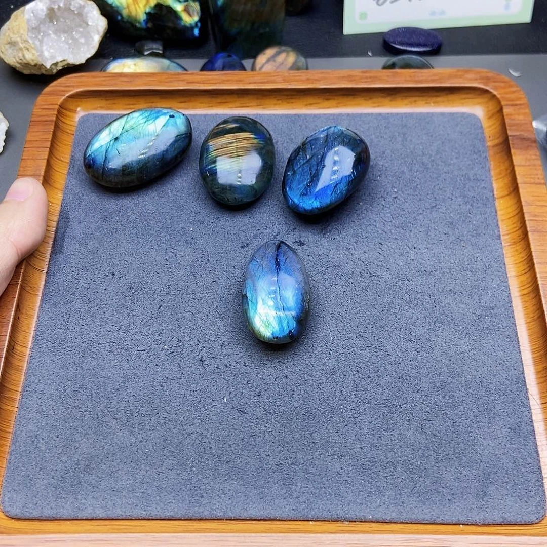 肚****颈饰银S925镶嵌紫晶