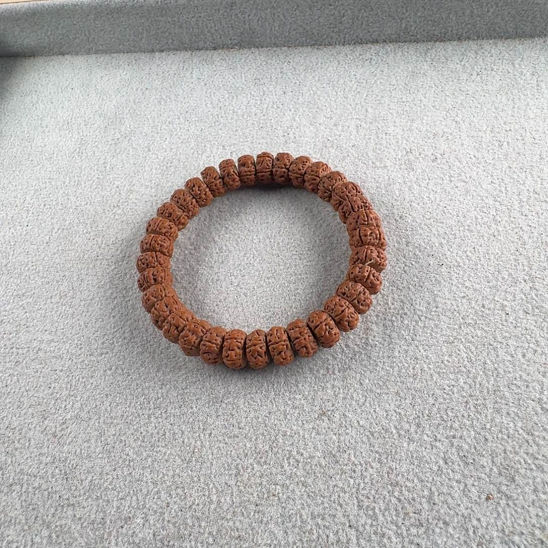 金刚菩提吊坠薄切老树王