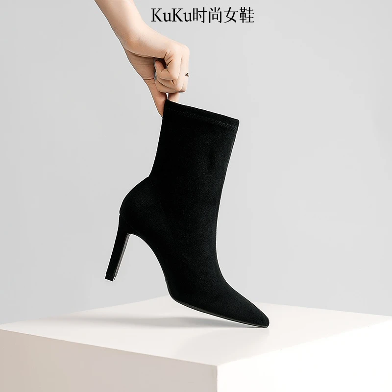 明星同款鞋女款黑色尖头秋冬高跟袜靴小方跟弹力瘦瘦靴百搭短靴