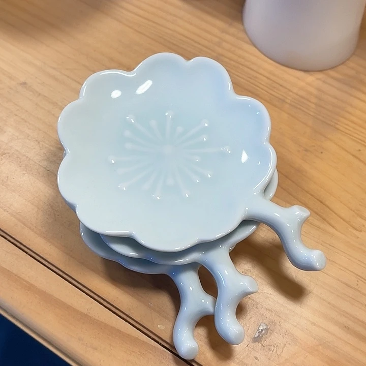 福利待遇多多哦哦哦