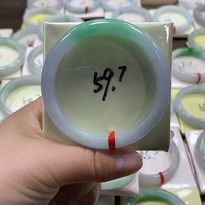 春***媚羽毛非金属L一物一图