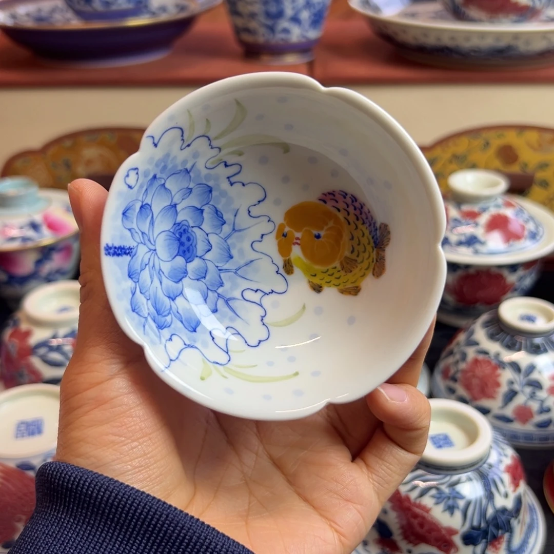 雪山春晓荷花花口杯