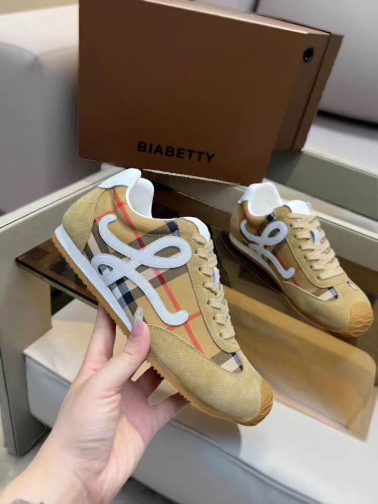 百搭女士真皮经典羊皮老爹女款鞋子