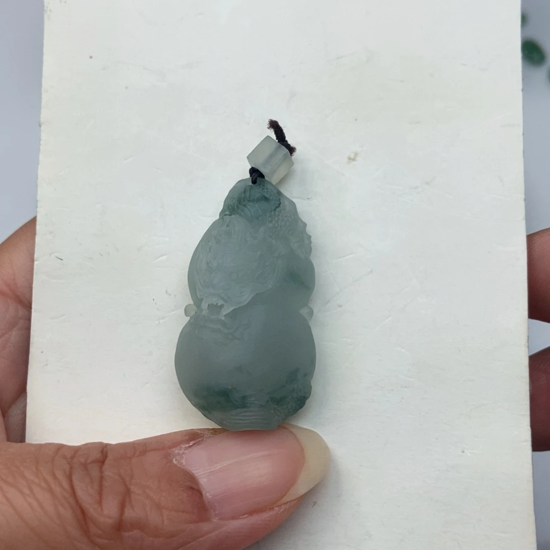 萧***夜定制翡翠未镶嵌qw