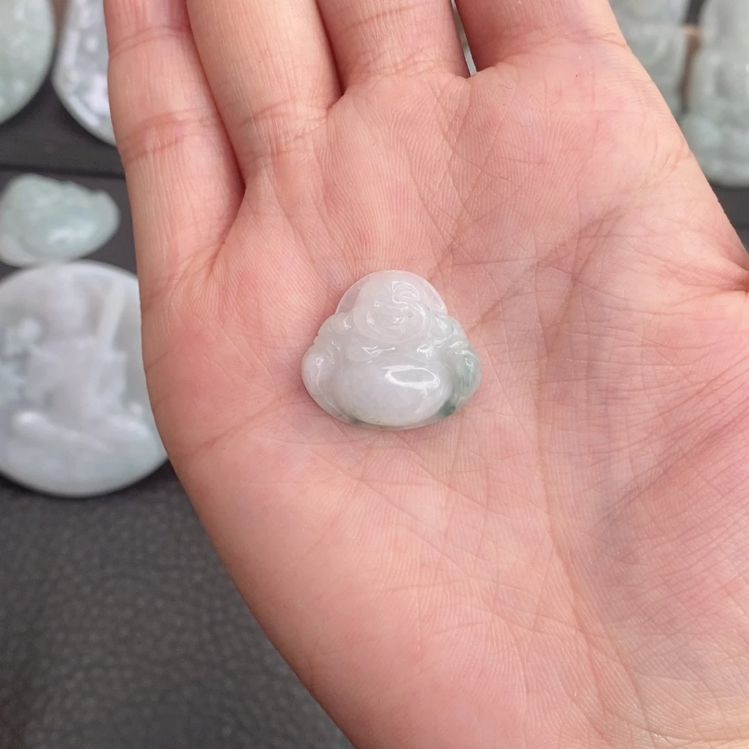 颈饰未镶嵌翡翠佛公